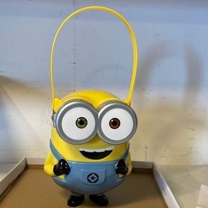 Minion Bucket